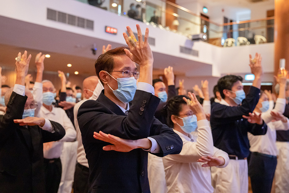 拔病苦疗心苦 医师经藏入心